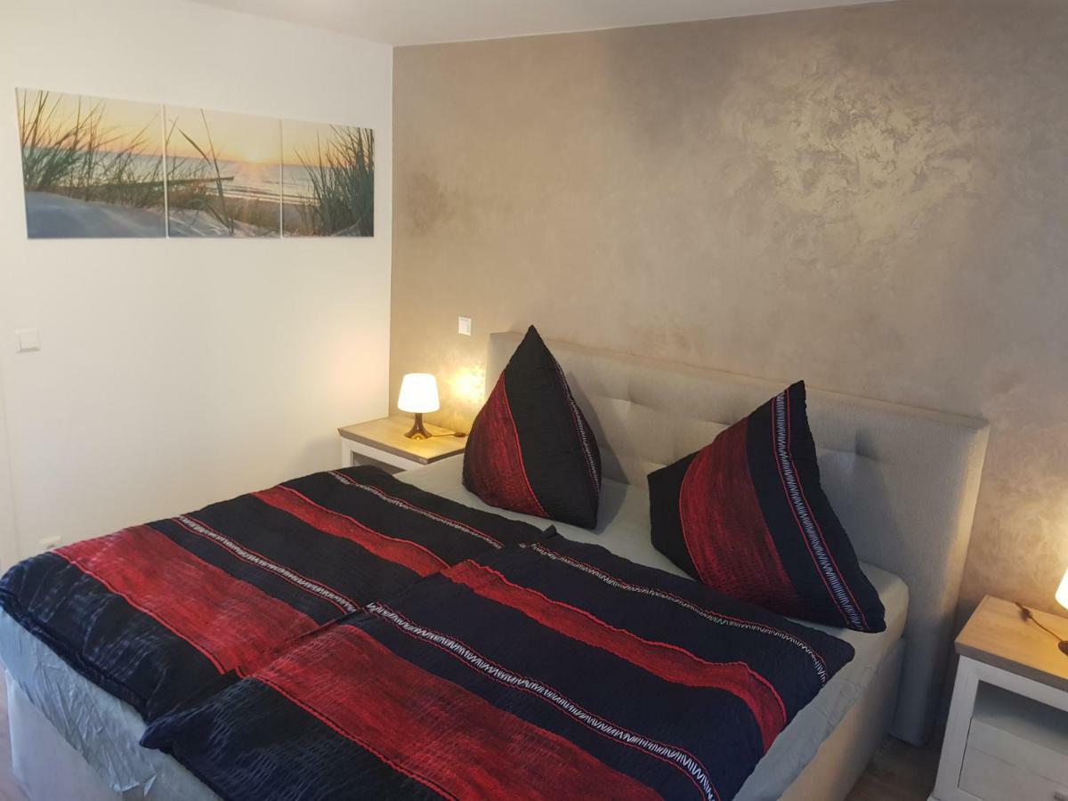 Apartment Claudia Sinsheim Ngoại thất bức ảnh