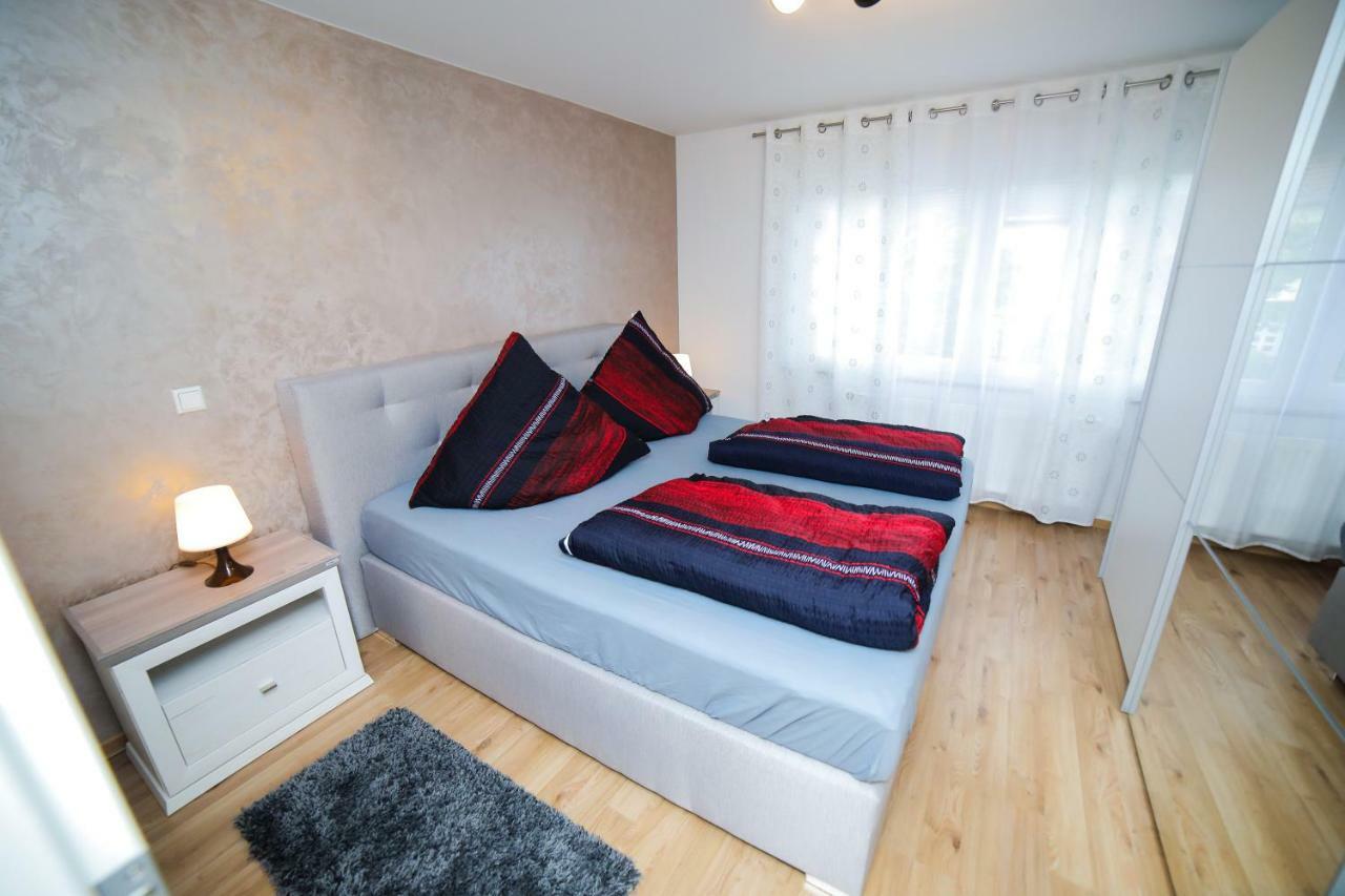 Apartment Claudia Sinsheim Ngoại thất bức ảnh