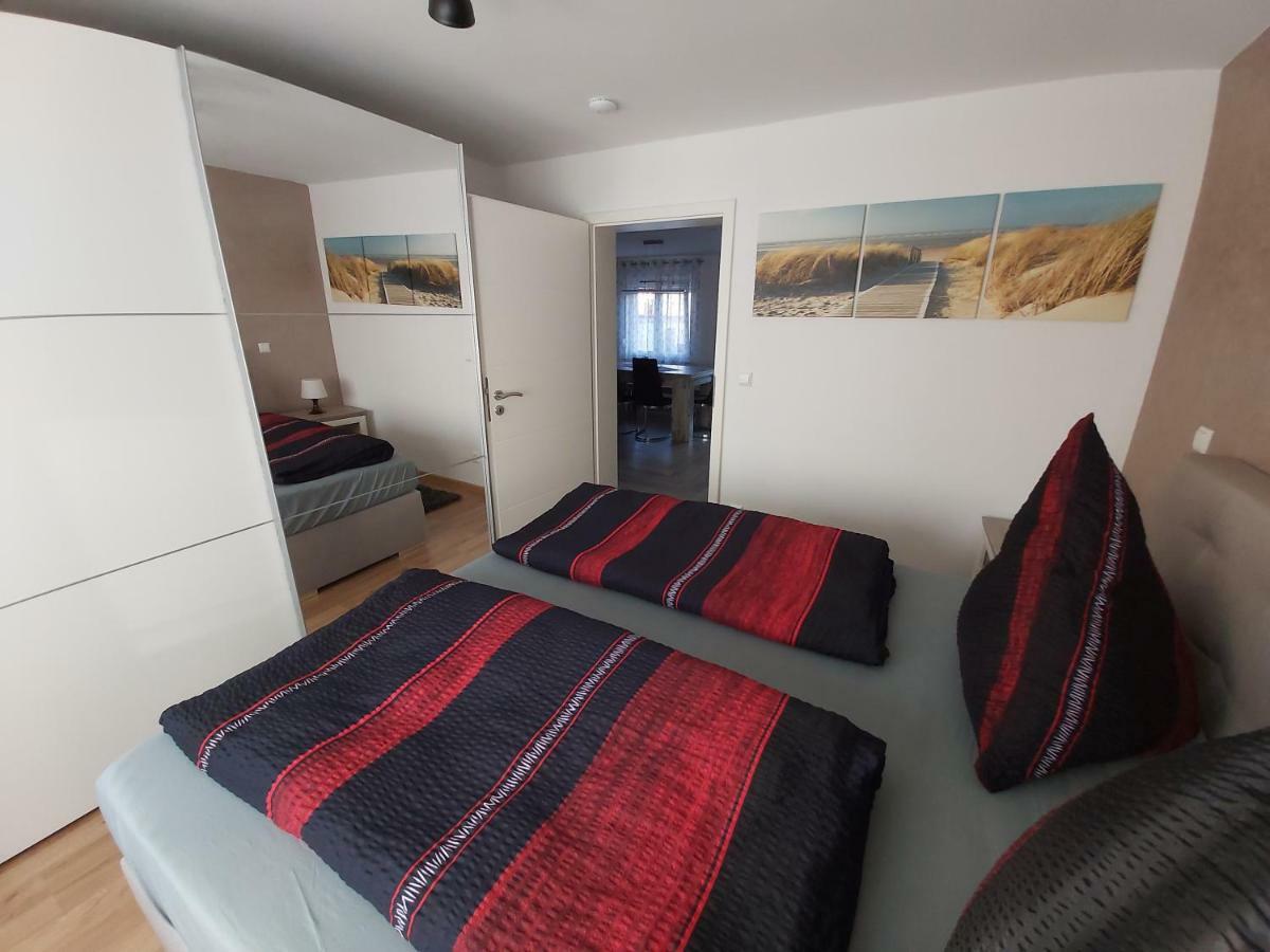 Apartment Claudia Sinsheim Ngoại thất bức ảnh