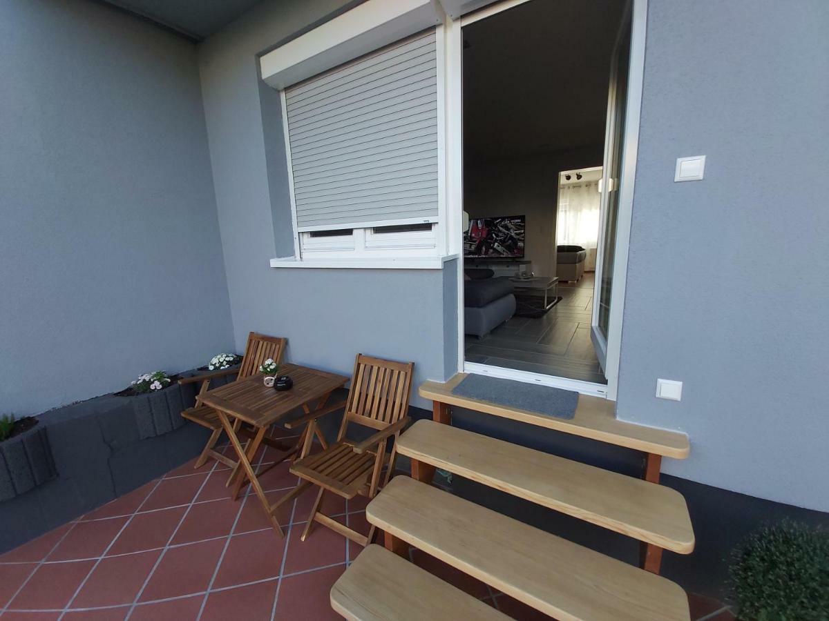 Apartment Claudia Sinsheim Ngoại thất bức ảnh