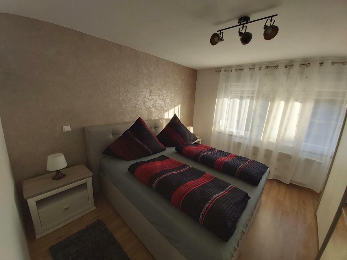 Apartment Claudia Sinsheim Ngoại thất bức ảnh