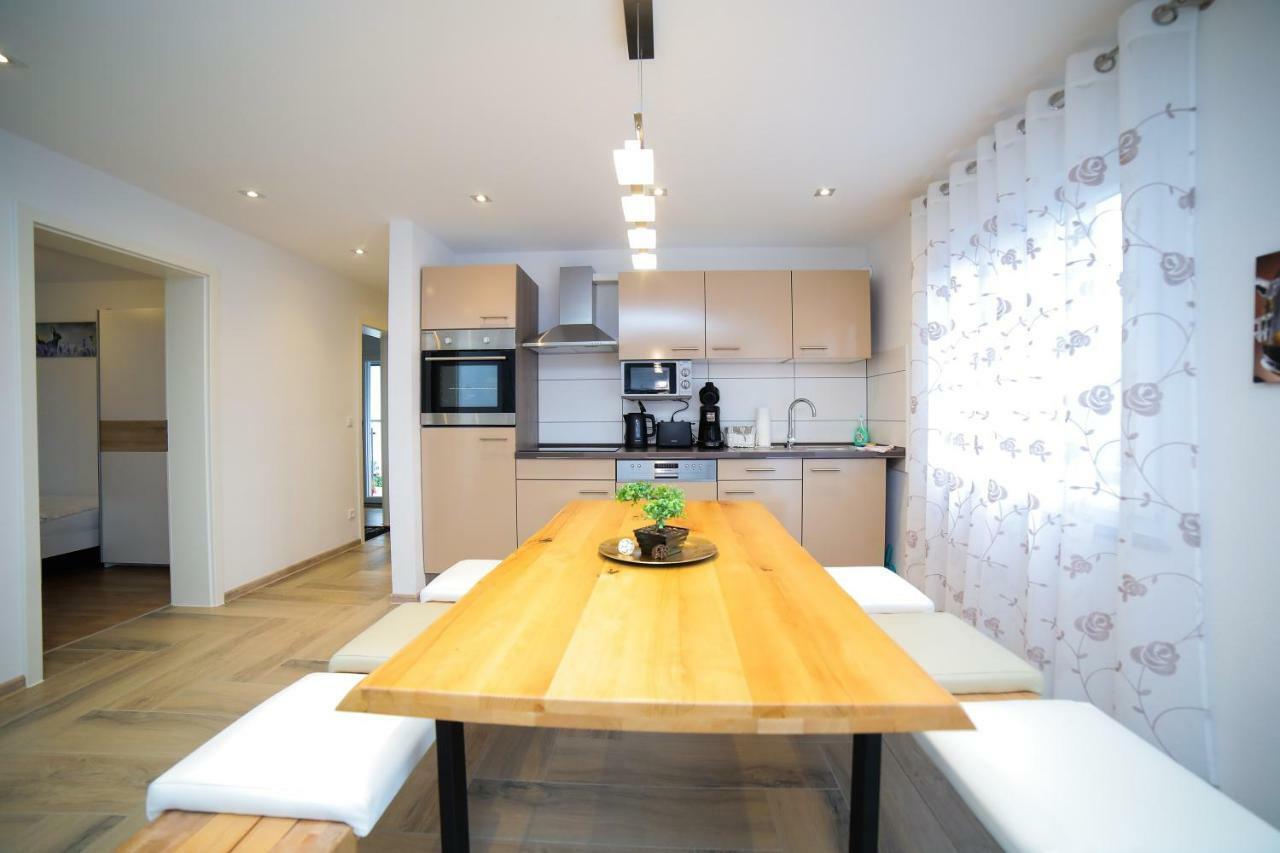 Apartment Claudia Sinsheim Ngoại thất bức ảnh
