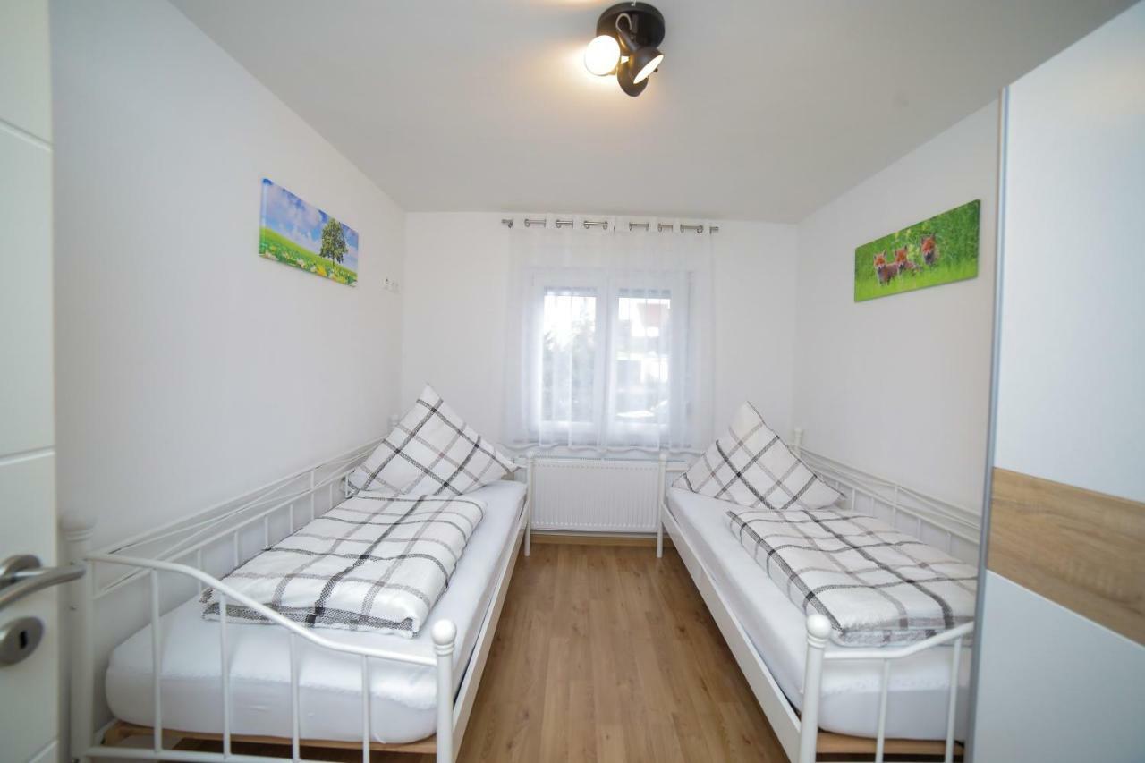 Apartment Claudia Sinsheim Ngoại thất bức ảnh