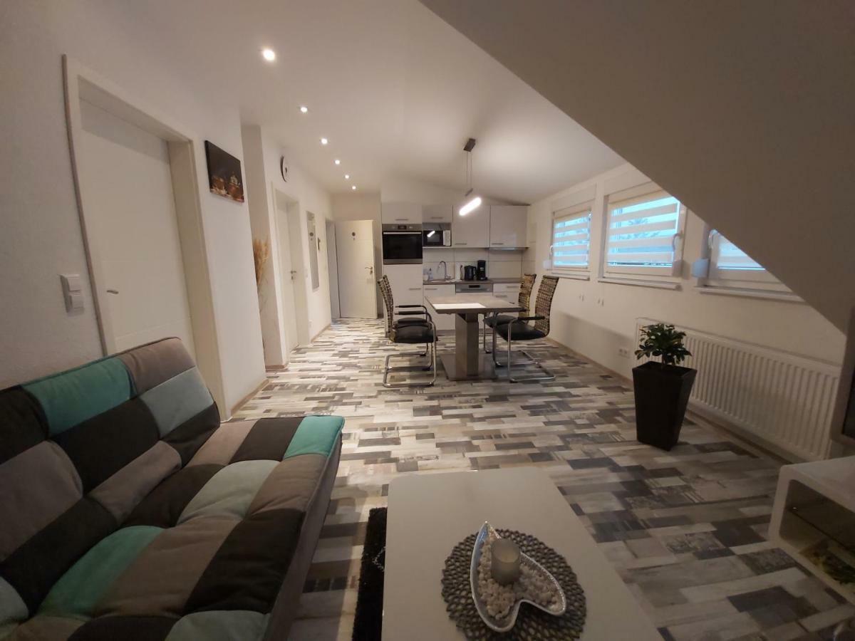 Apartment Claudia Sinsheim Ngoại thất bức ảnh
