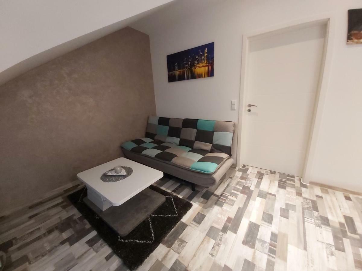 Apartment Claudia Sinsheim Ngoại thất bức ảnh